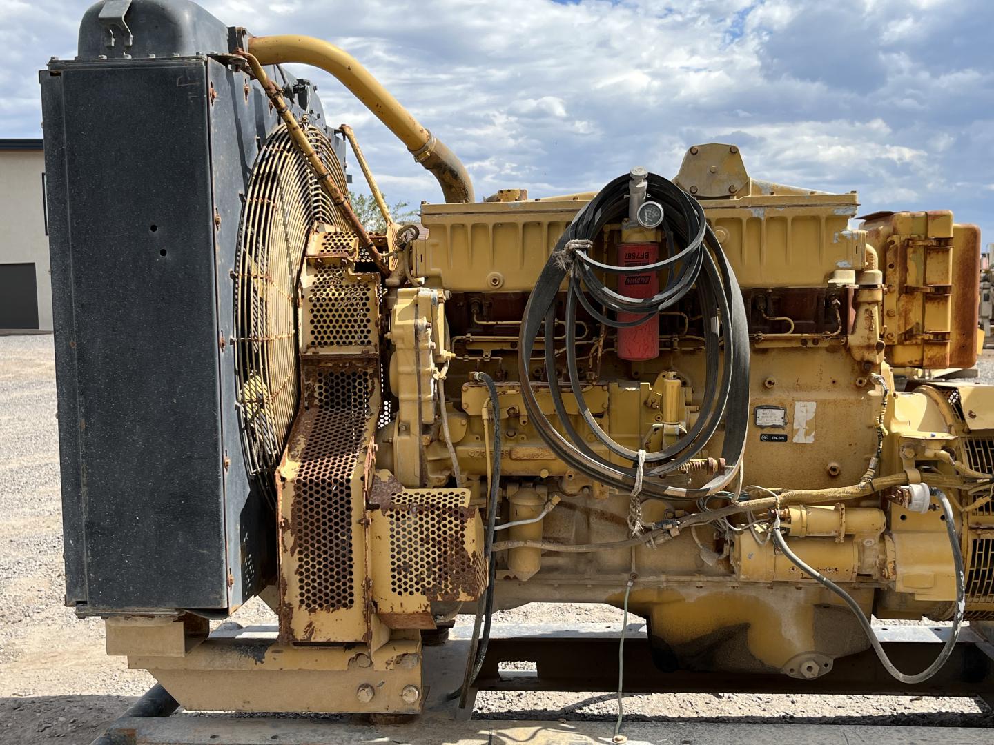 ./imagenes/INVOICE/2019/17055/PLANTA DE LUZ CAT 365 KW (18).JPG